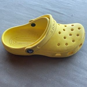 Boys yellow j 2 crocs
